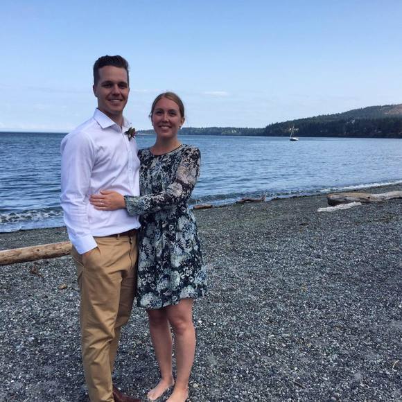 Meet your Posher, Hayley - Picture 1 of 1